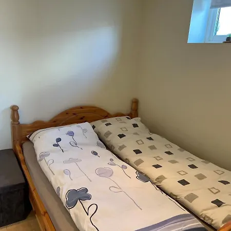 Cosy, Modern Near Apartman *